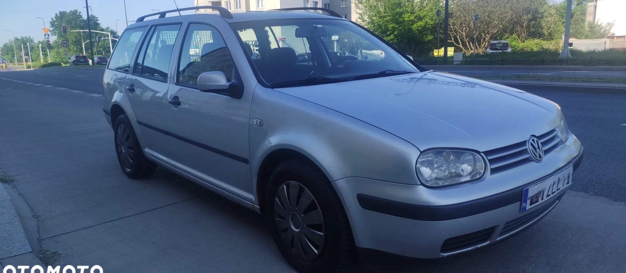 Volkswagen Golf cena 6800 przebieg: 348000, rok produkcji 2001 z Warszawa małe 172